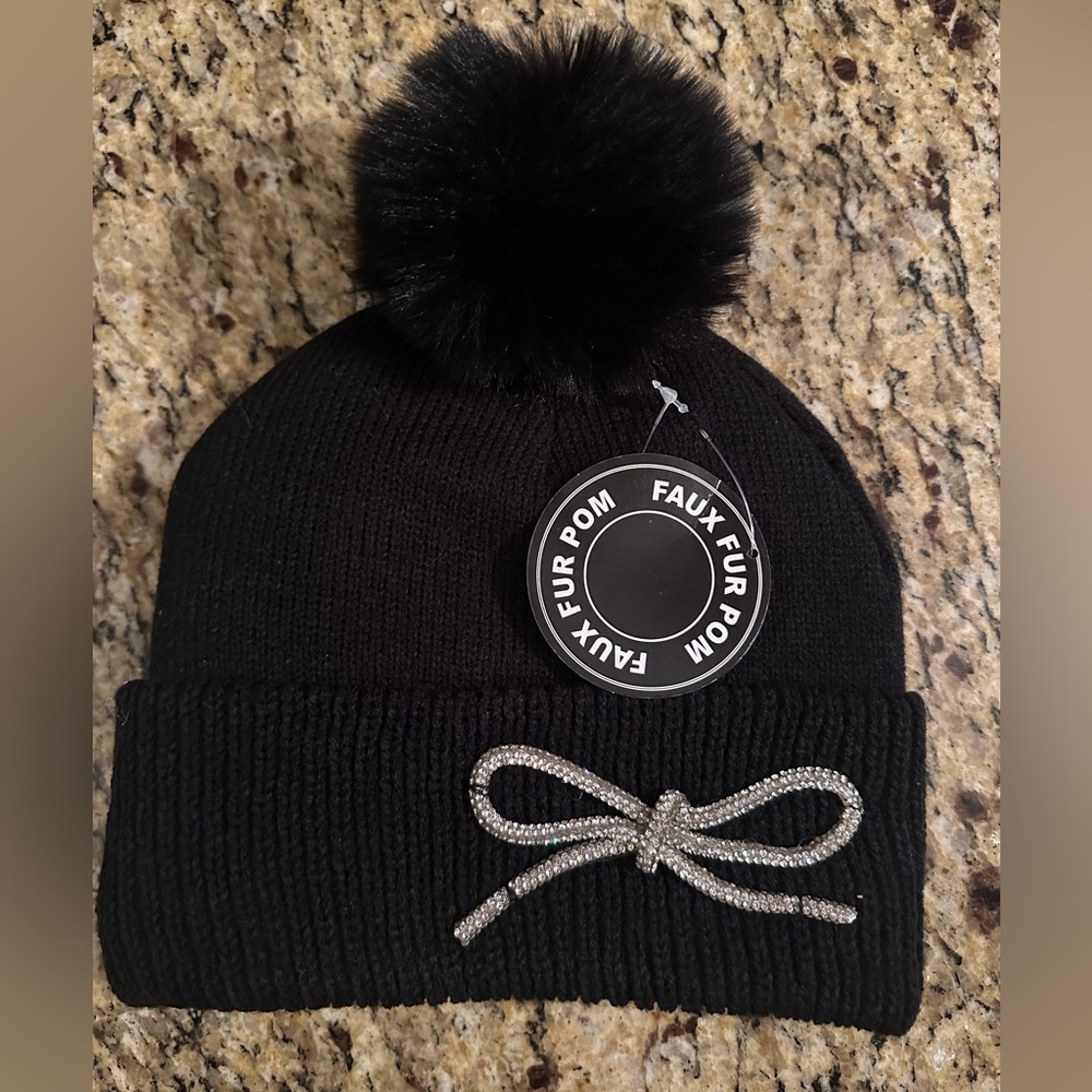 NEW Steve Madden Beanie